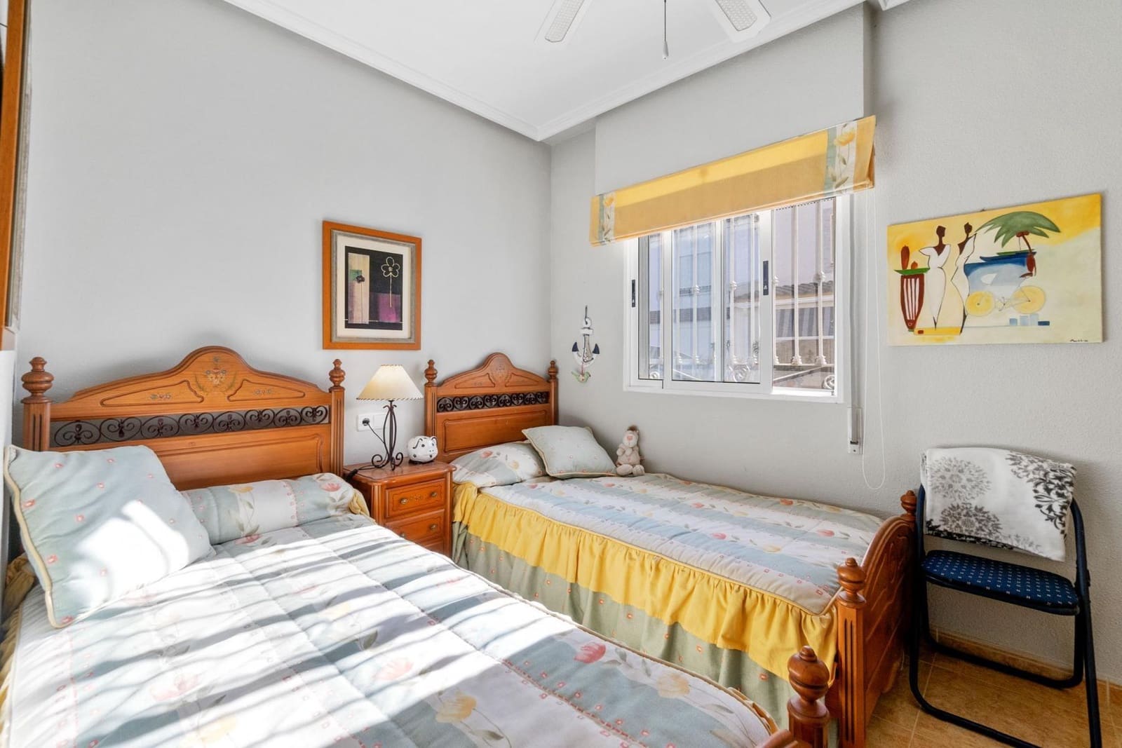 Adosado de 3 habitaciones en Torrevieja en venta con piscina - 223.000 € (Ref: 9497221)