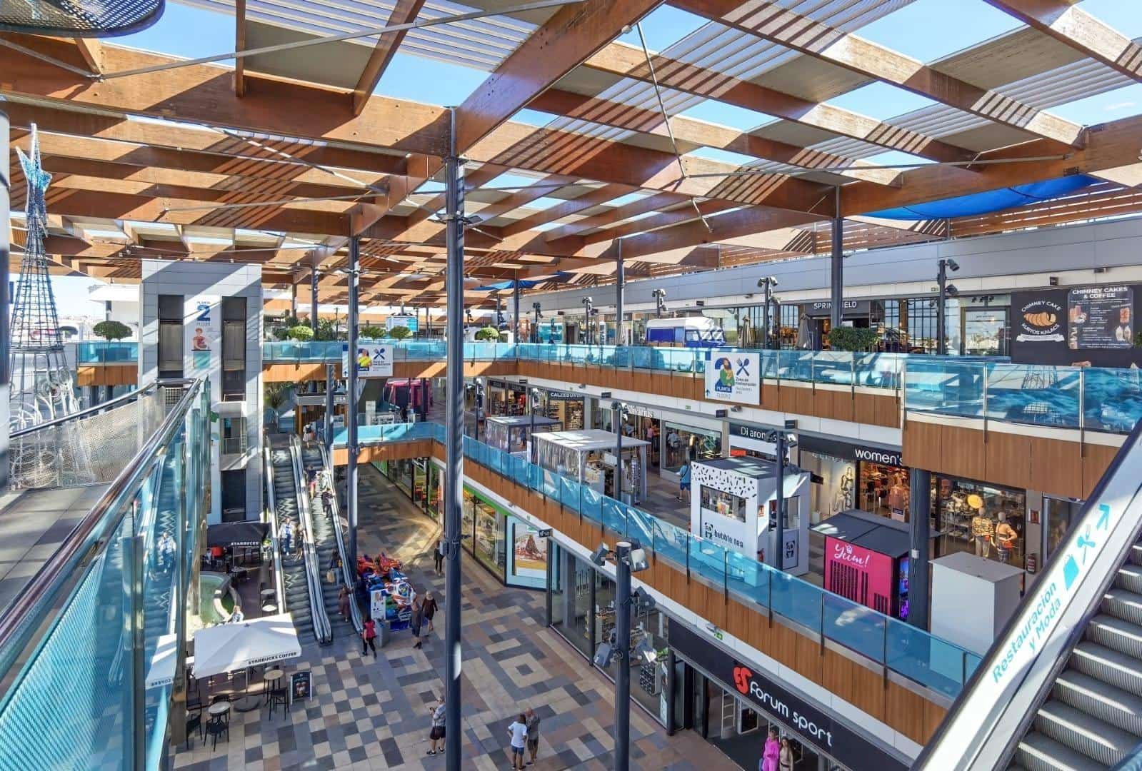 2 bedroom Bungalow for sale in Torrevieja with pool - € 125,000 (Ref: 9508901)