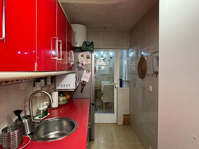 3 bedroom Villa for sale in Los Frutales, Torrevieja with pool - € 179,900 (Ref: 9508904)