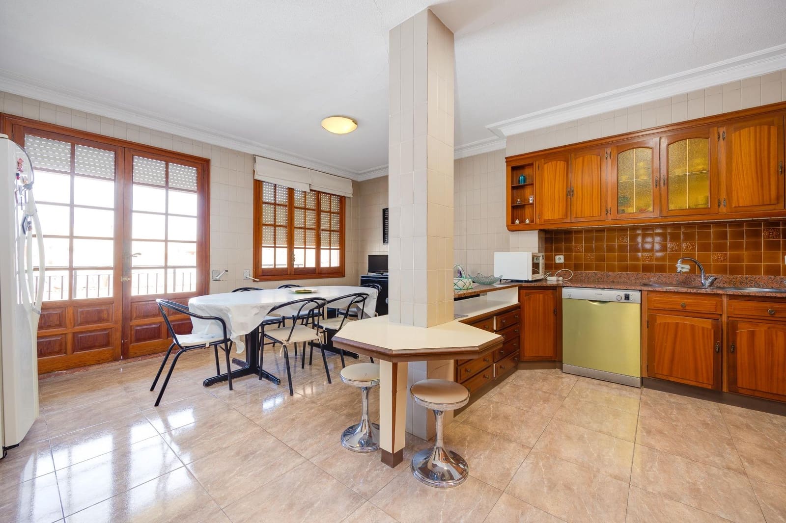 12 soveværelse Villa til salg i Callosa de Segura med garage - € 1.065.000 (Ref: 9530549)