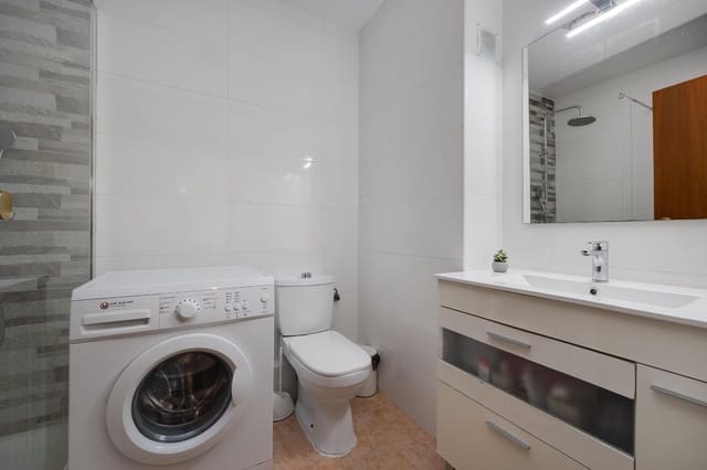 Studio for sale in Centro, Torrevieja with pool - € 82,990 (Ref: 9533760)