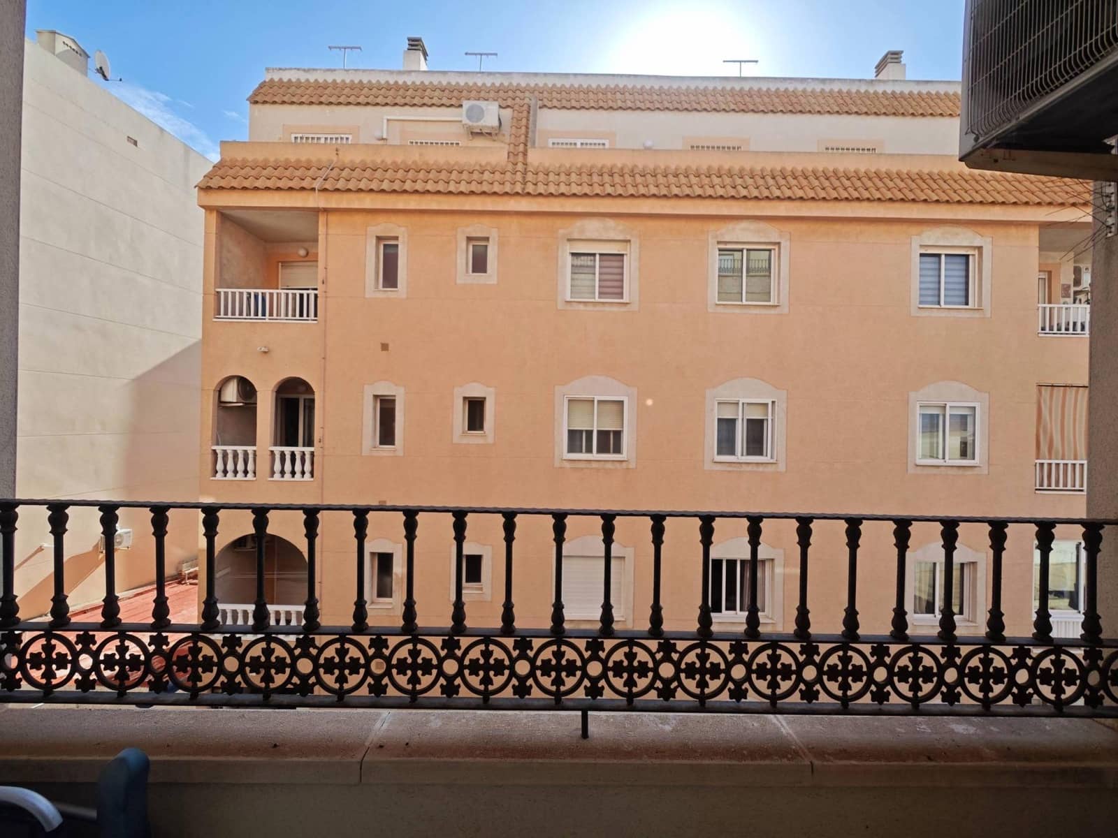 1 bedroom Apartment for sale in Torrevieja - € 99,900 (Ref: 9565265)