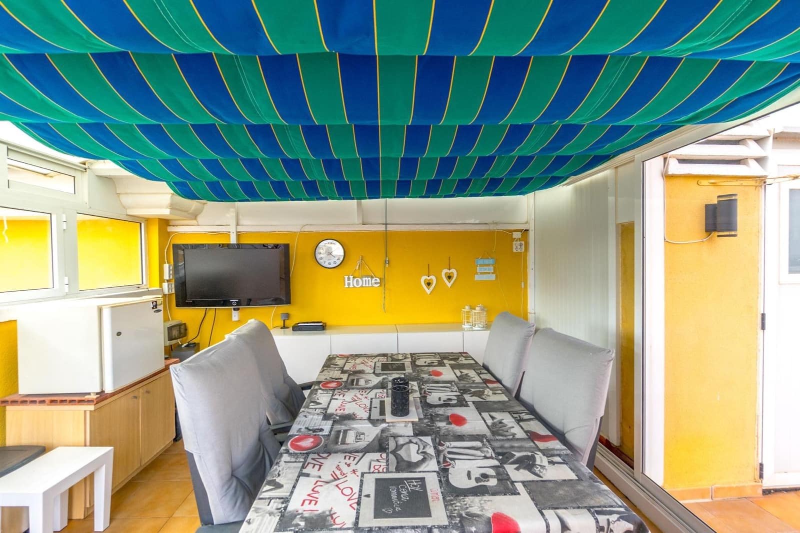 2 Zimmer Penthouse zu verkaufen in Benijofar mit Pool - 165.000 € (Ref: 9568697)