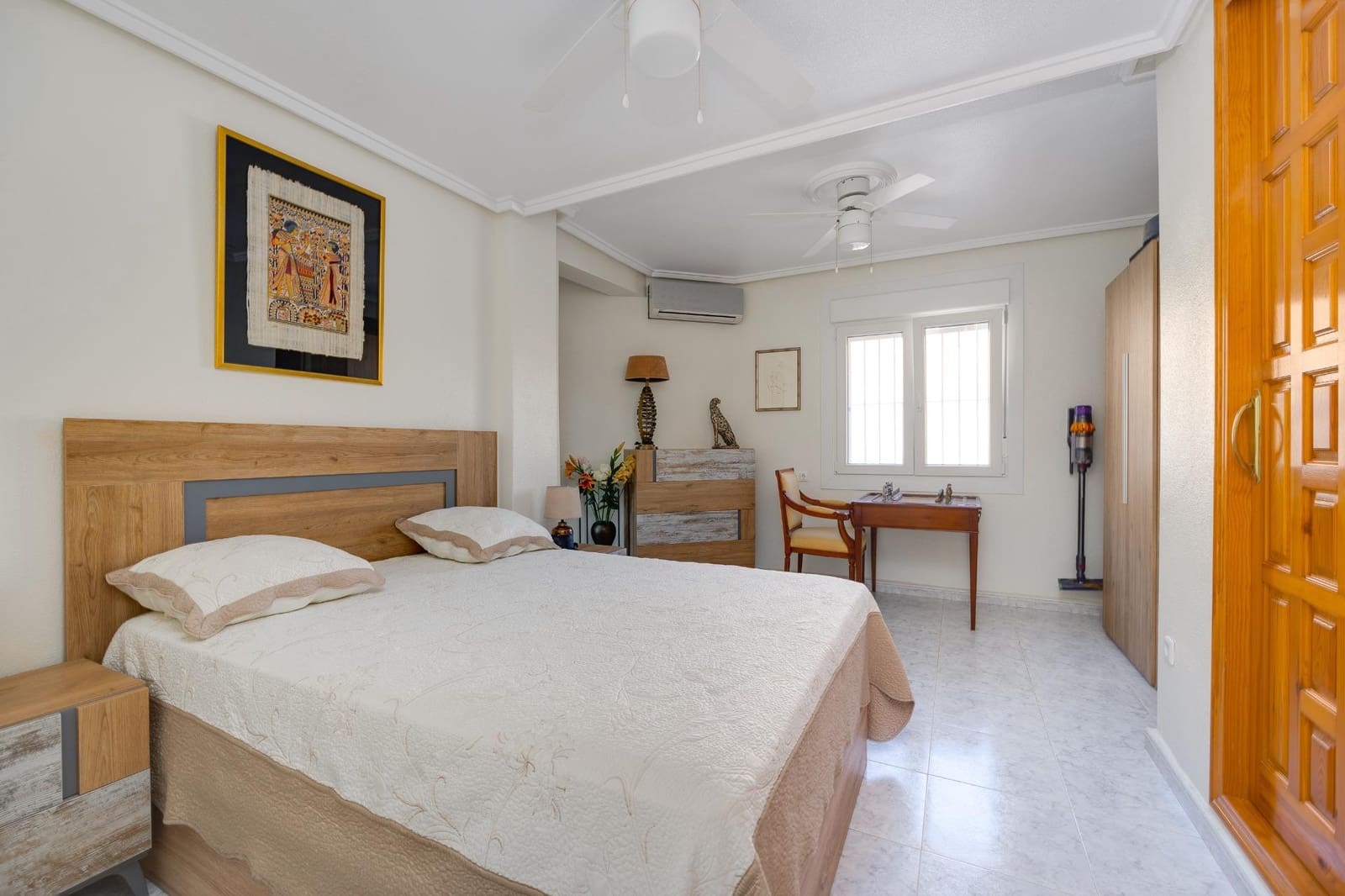 2 Zimmer Villa zu verkaufen in La Marquesa mit Pool - 365.000 € (Ref: 9574648)