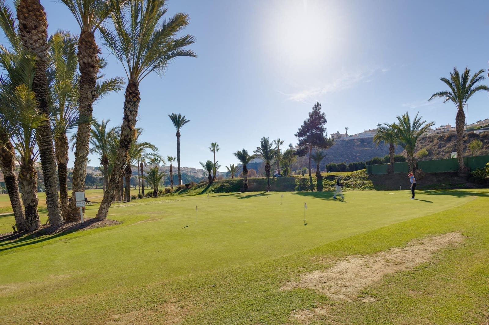 2 Zimmer Villa zu verkaufen in La Marquesa mit Pool - 365.000 € (Ref: 9574648)