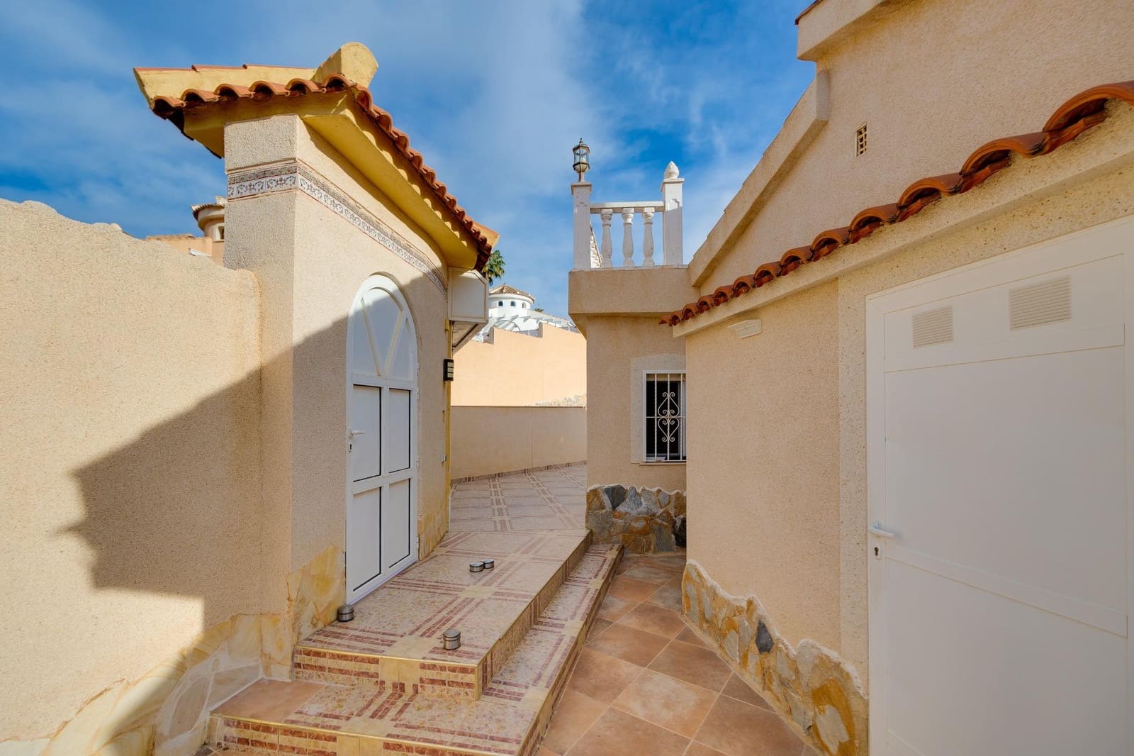 2 Zimmer Villa zu verkaufen in La Marquesa mit Pool - 365.000 € (Ref: 9574648)