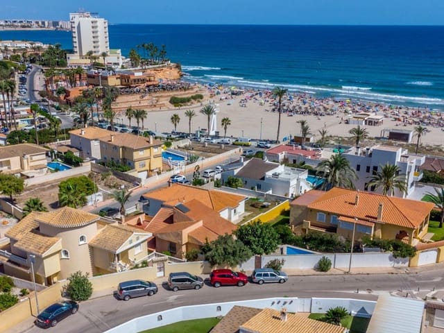 3 quarto Moradia para venda em La Zenia, Orihuela com piscina garagem - 799 000 € (Ref: 9574649)