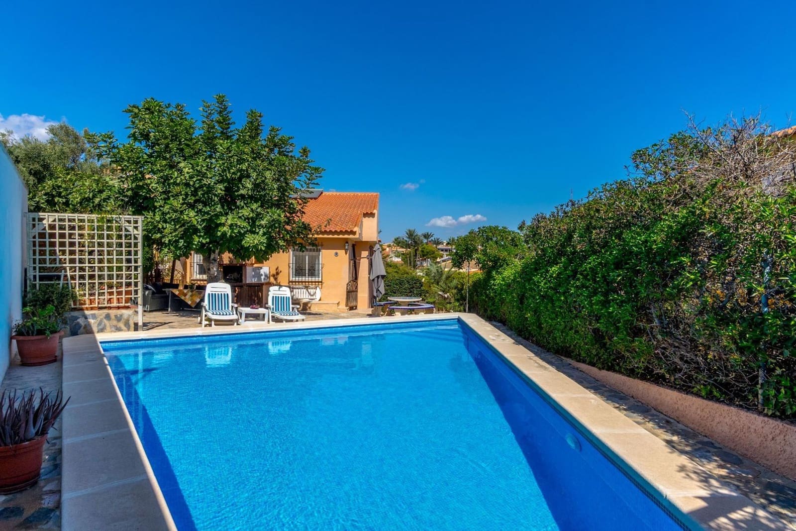 3 quarto Moradia para venda em La Zenia com piscina garagem - 799 000 € (Ref: 9574649)