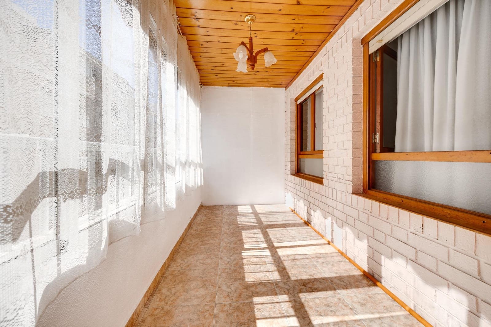 3 quarto Apartamento para venda em Torrevieja - 139 900 € (Ref: 9586530)