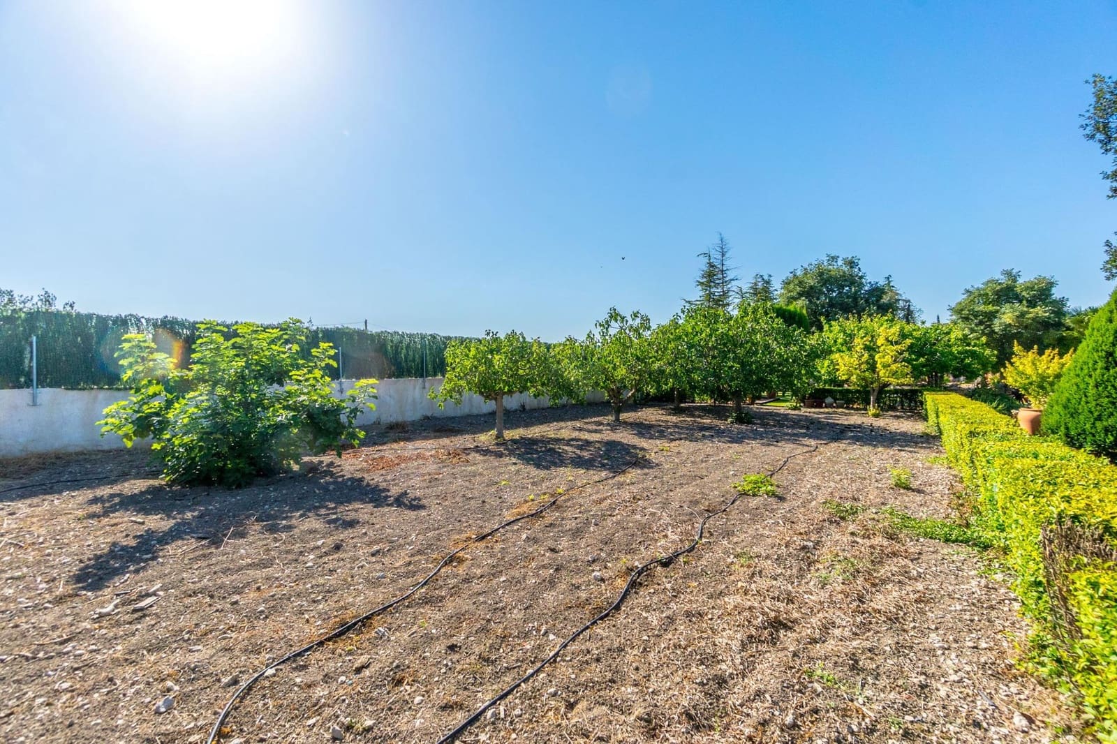 4 sovrum Villa till salu i Onil med pool garage - 1 100 000 € (Ref: 9591339)