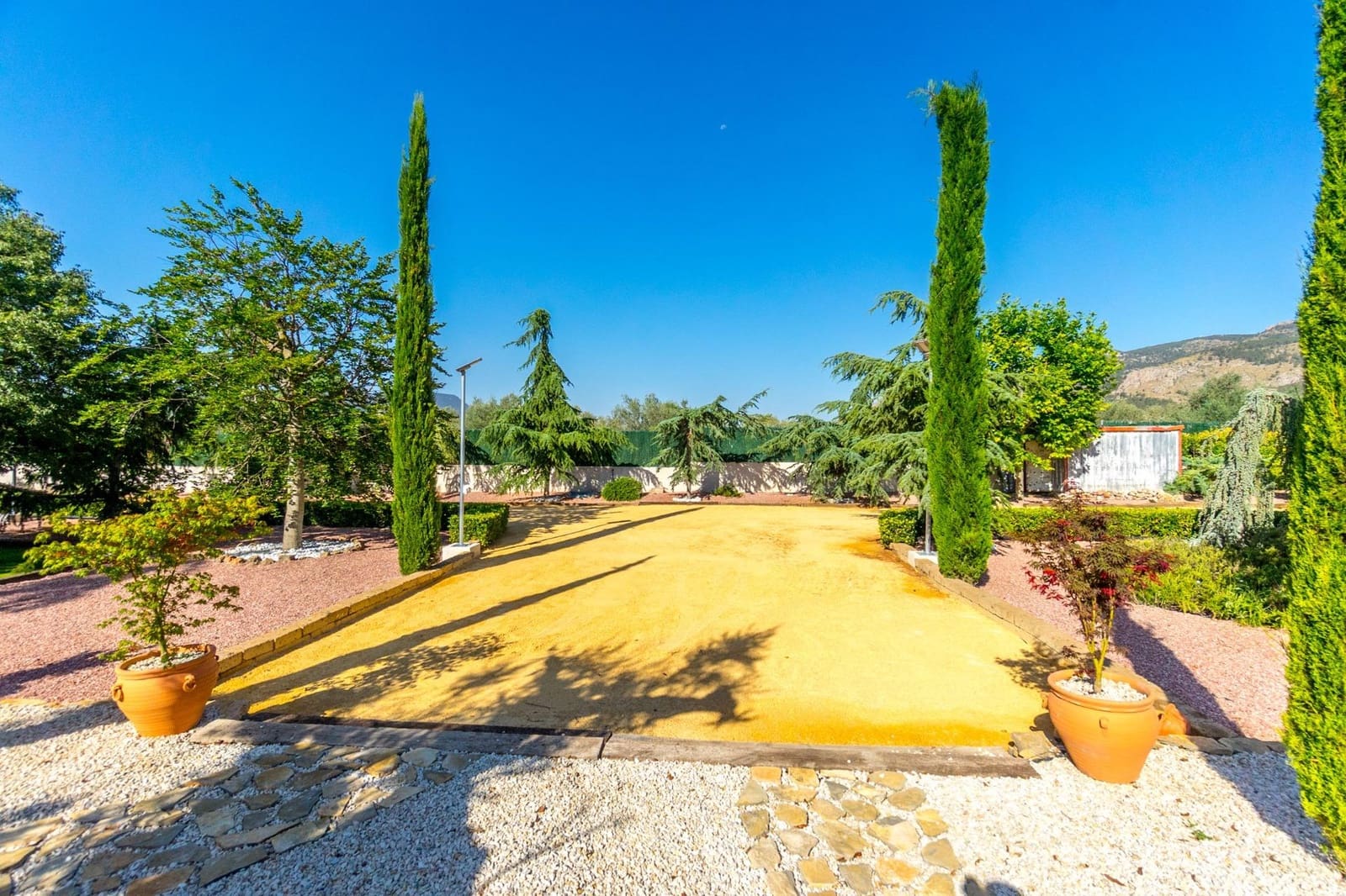 4 sovrum Villa till salu i Onil med pool garage - 1 100 000 € (Ref: 9591339)