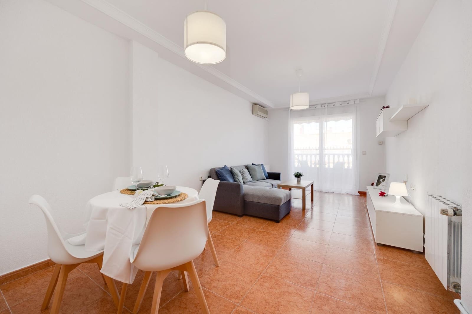 Ático de 3 habitaciones en Torrevieja en venta - 199.900 € (Ref: 9605008)