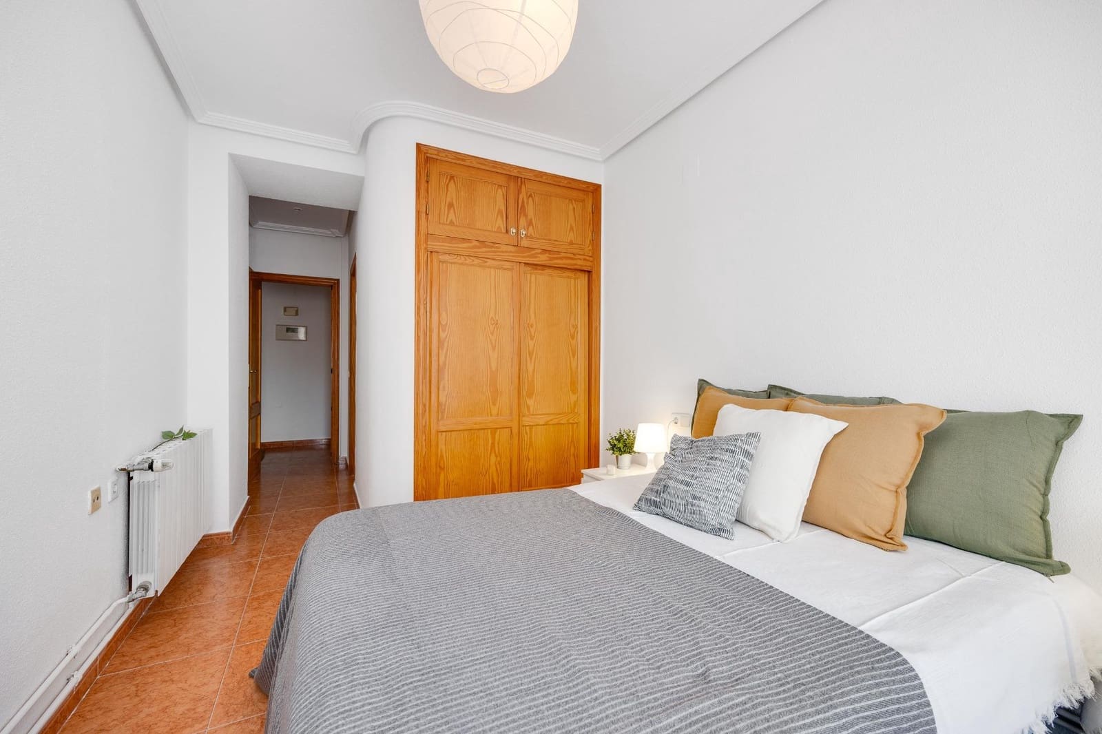 Ático de 3 habitaciones en Torrevieja en venta - 199.900 € (Ref: 9605008)