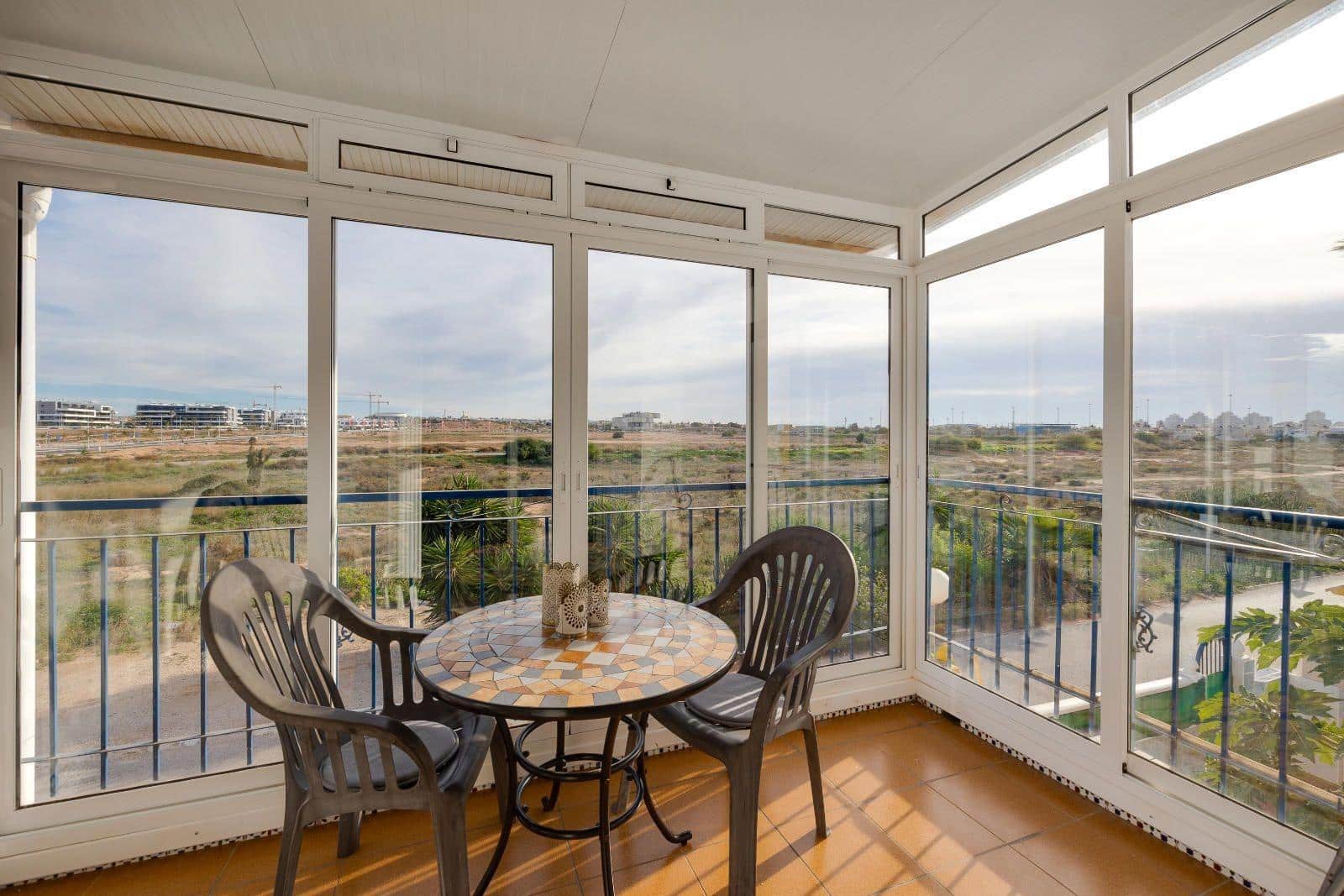 3 sypialnia Bungalow na sprzedaż w Torrevieja z basenem - 144 969 € (Ref: 9621794)