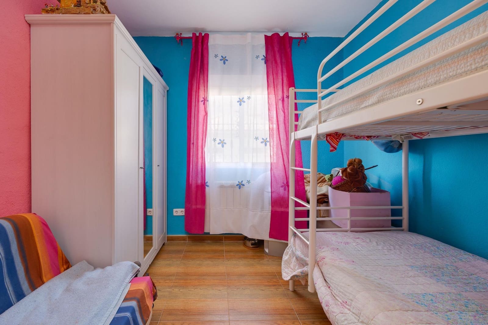 3 bedroom Villa for sale in Los Balcones with garage - € 345,000 (Ref: 9630006)