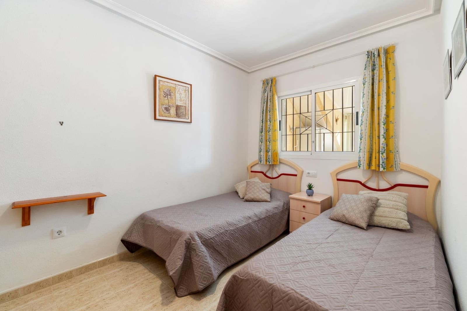 Apartamento de 2 habitaciones en Orihuela Costa en venta con piscina - 185.000 € (Ref: 9652027)