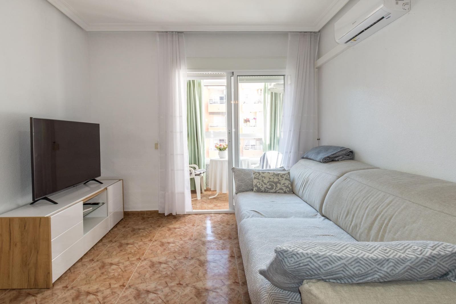 2 quarto Apartamento para venda em Torrevieja - 126 900 € (Ref: 9659466)
