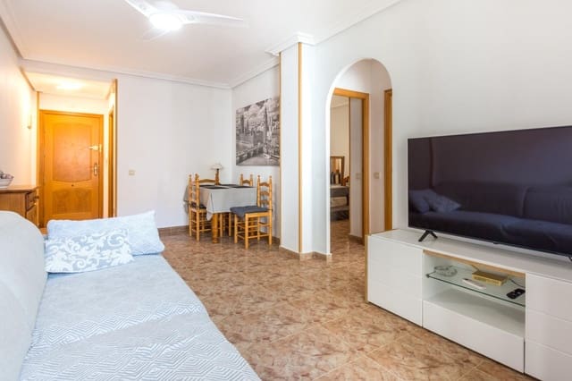 2 Zimmer Apartment zu verkaufen in Torrevieja - 126.900 € (Ref: 9659466)