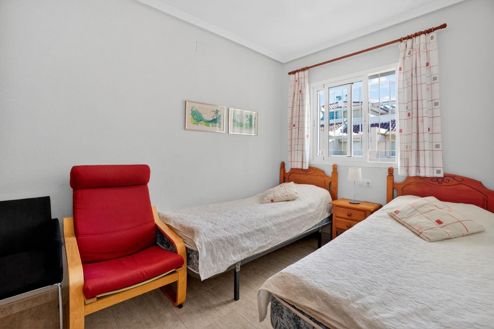 2 soverom Penthouse til salgs i Orihuela Costa med svømmebasseng - € 215 000 (Ref: 9701657)