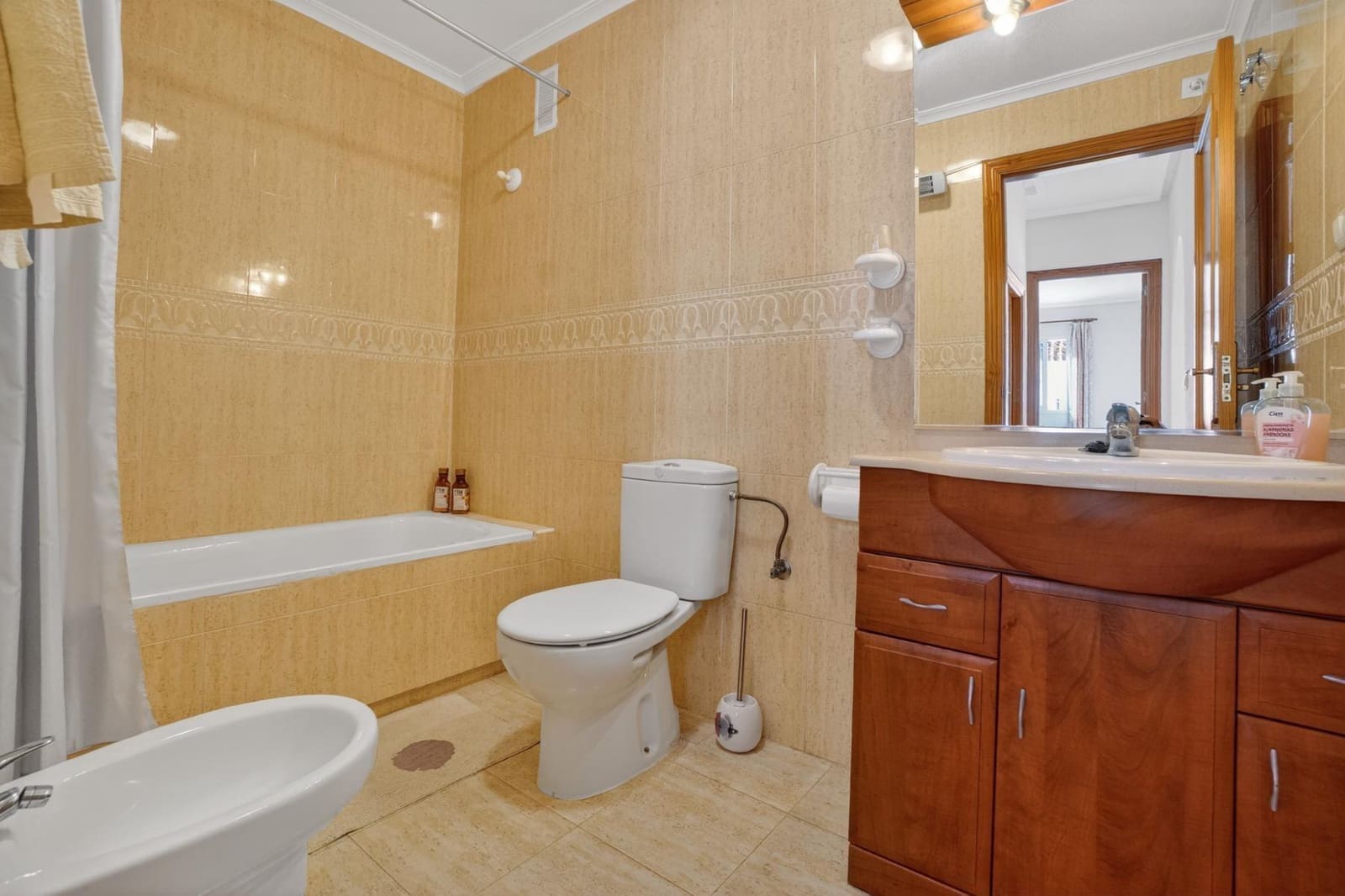 2 soverom Penthouse til salgs i Orihuela Costa med svømmebasseng - € 215 000 (Ref: 9701657)