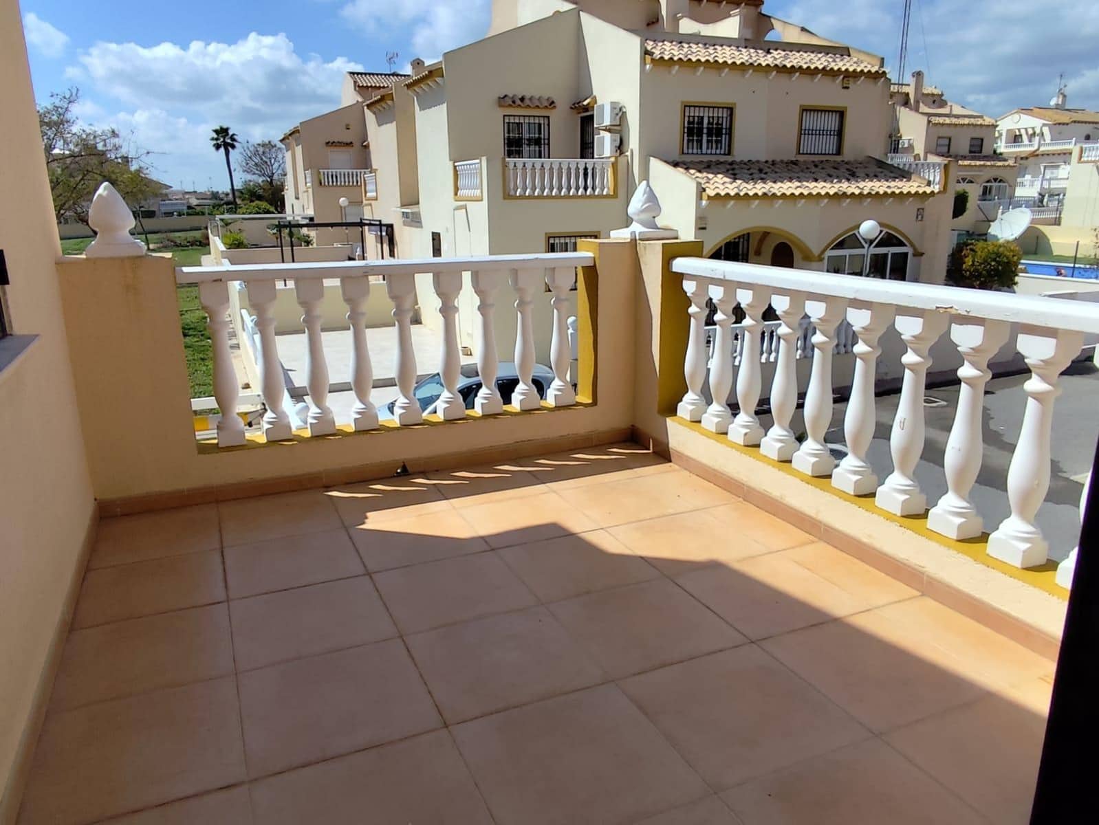 Adosado de 2 habitaciones en Orihuela en venta con piscina - 230.000 € (Ref: 9726658)