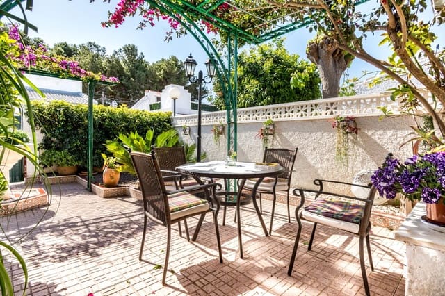 2 camera da letto Bungalow in vendita in El Limonar, Torrevieja con piscina - 149.900 € (Rif: 9726660)