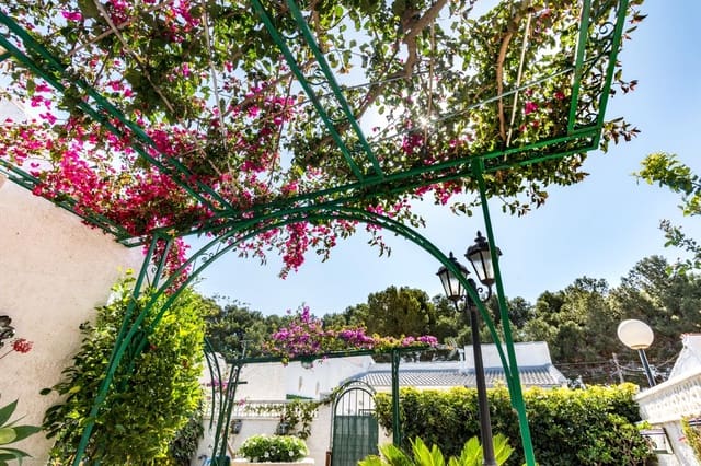 2 camera da letto Bungalow in vendita in El Limonar, Torrevieja con piscina - 149.900 € (Rif: 9726660)