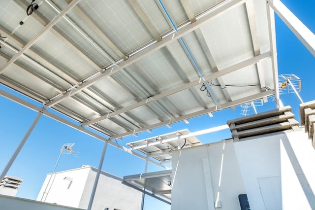 3 makuuhuone Rivitalo myytävänä paikassa San Javier mukana uima-altaan - 385 000 € (Ref: 9744146)