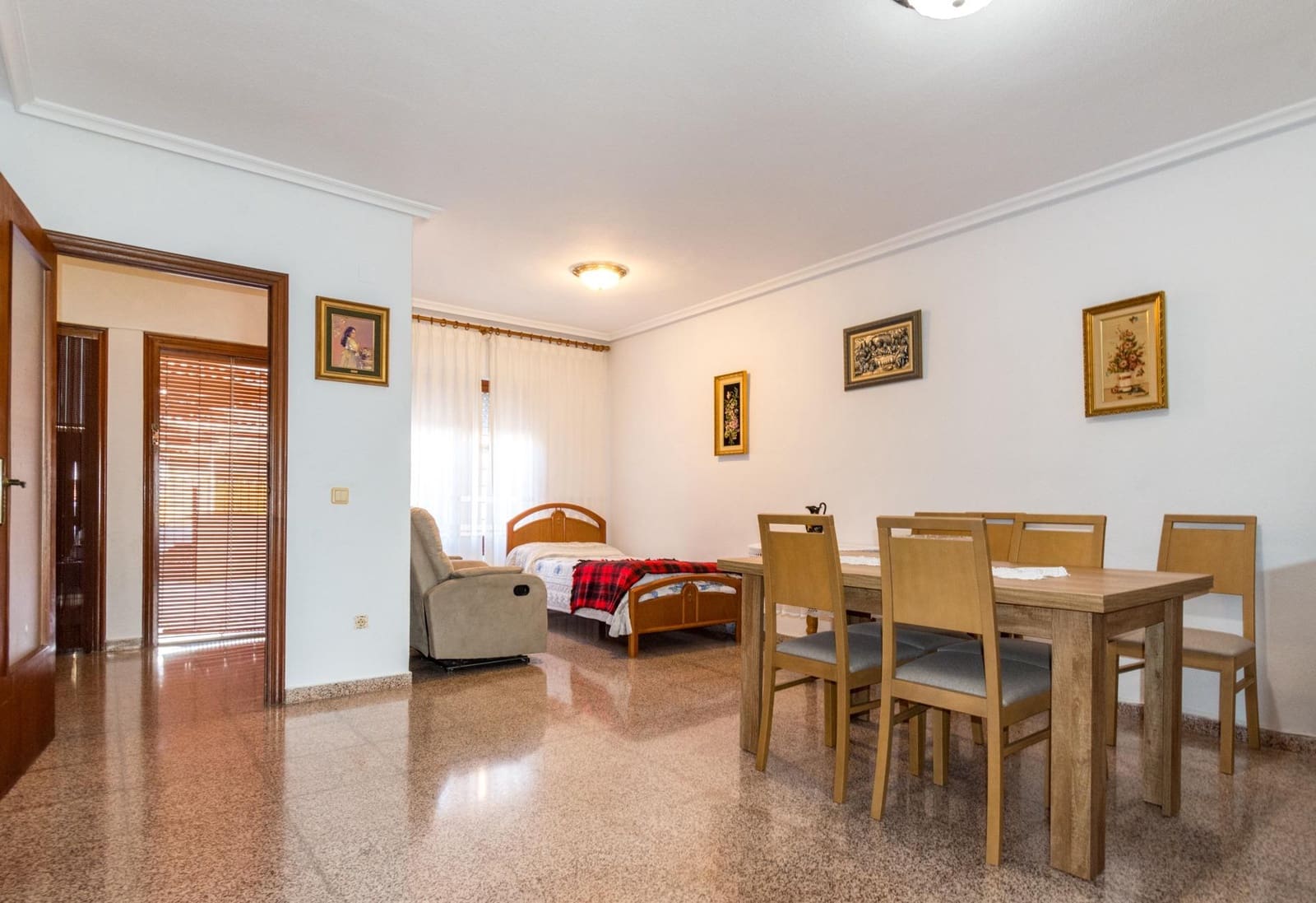 3 bedroom Apartment for sale in Almoradi - € 158,900 (Ref: 9744147)