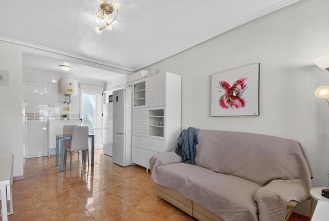 2 chambre Penthouse à vendre à El Limonar, Torrevieja avec piscine - 125 000 € (Ref: 9758988)