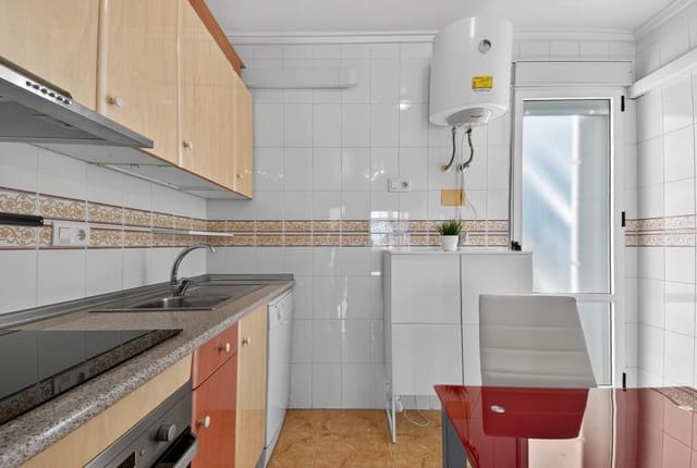 2 chambre Penthouse à vendre à El Limonar, Torrevieja avec piscine - 125 000 € (Ref: 9758988)