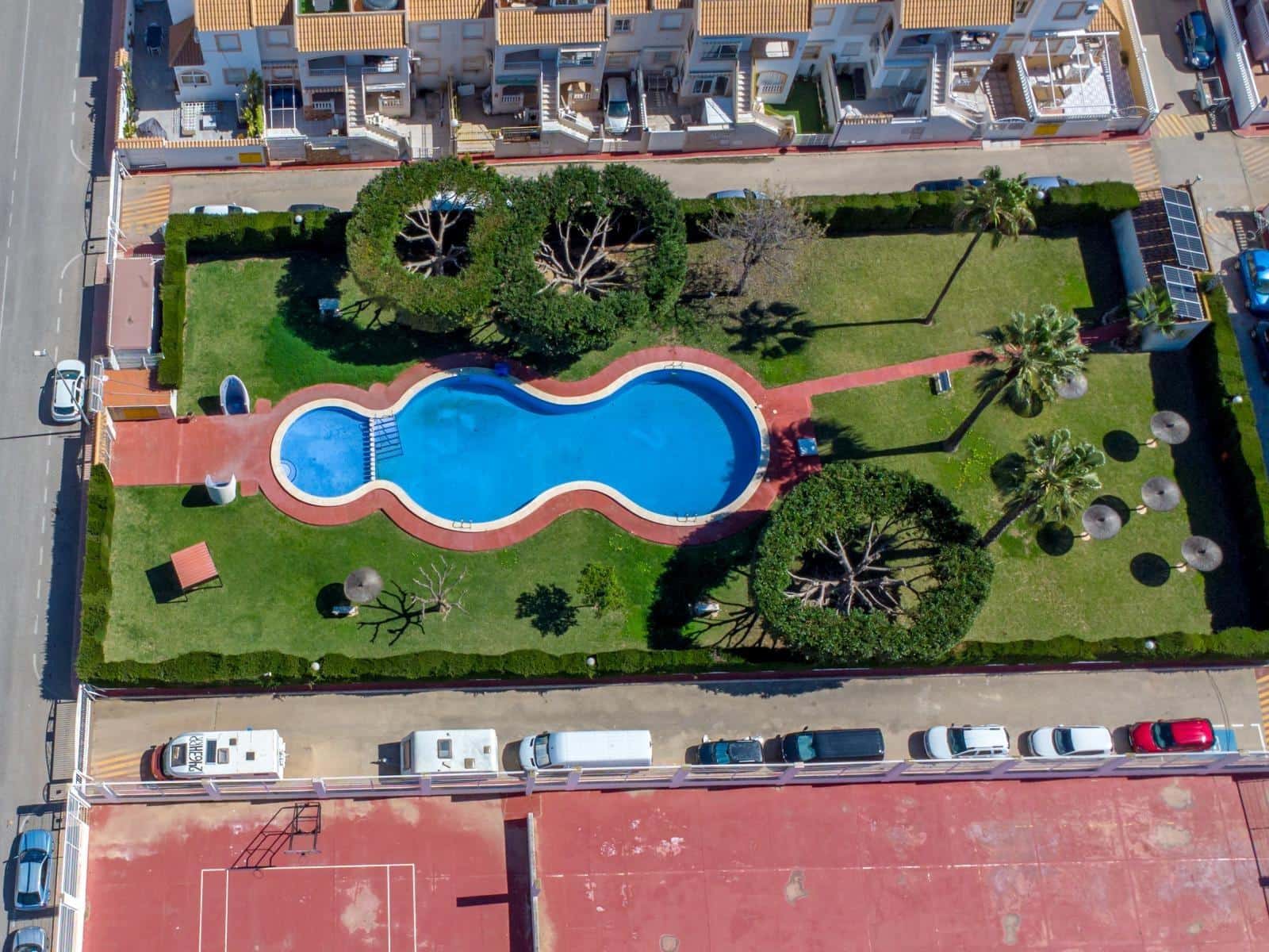 2 chambre Penthouse à vendre à El Limonar avec piscine - 125 000 € (Ref: 9758988)