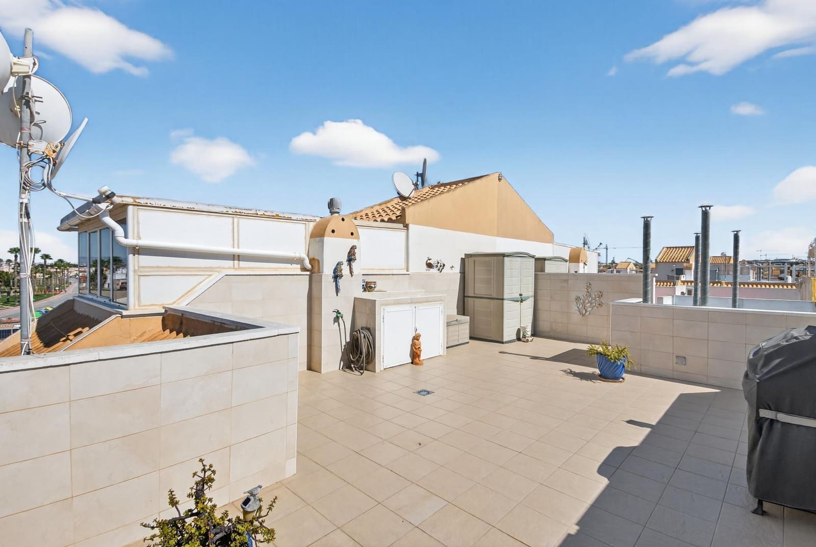 2 chambre Penthouse à vendre à El Limonar avec piscine - 125 000 € (Ref: 9758988)