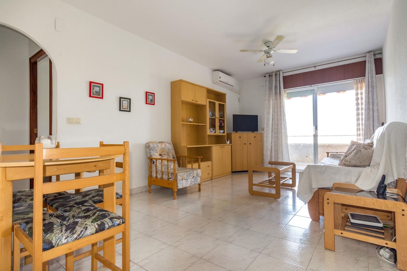 1 chambre Appartement à vendre à Torrevieja avec piscine - 127 260 € (Ref: 9758989)