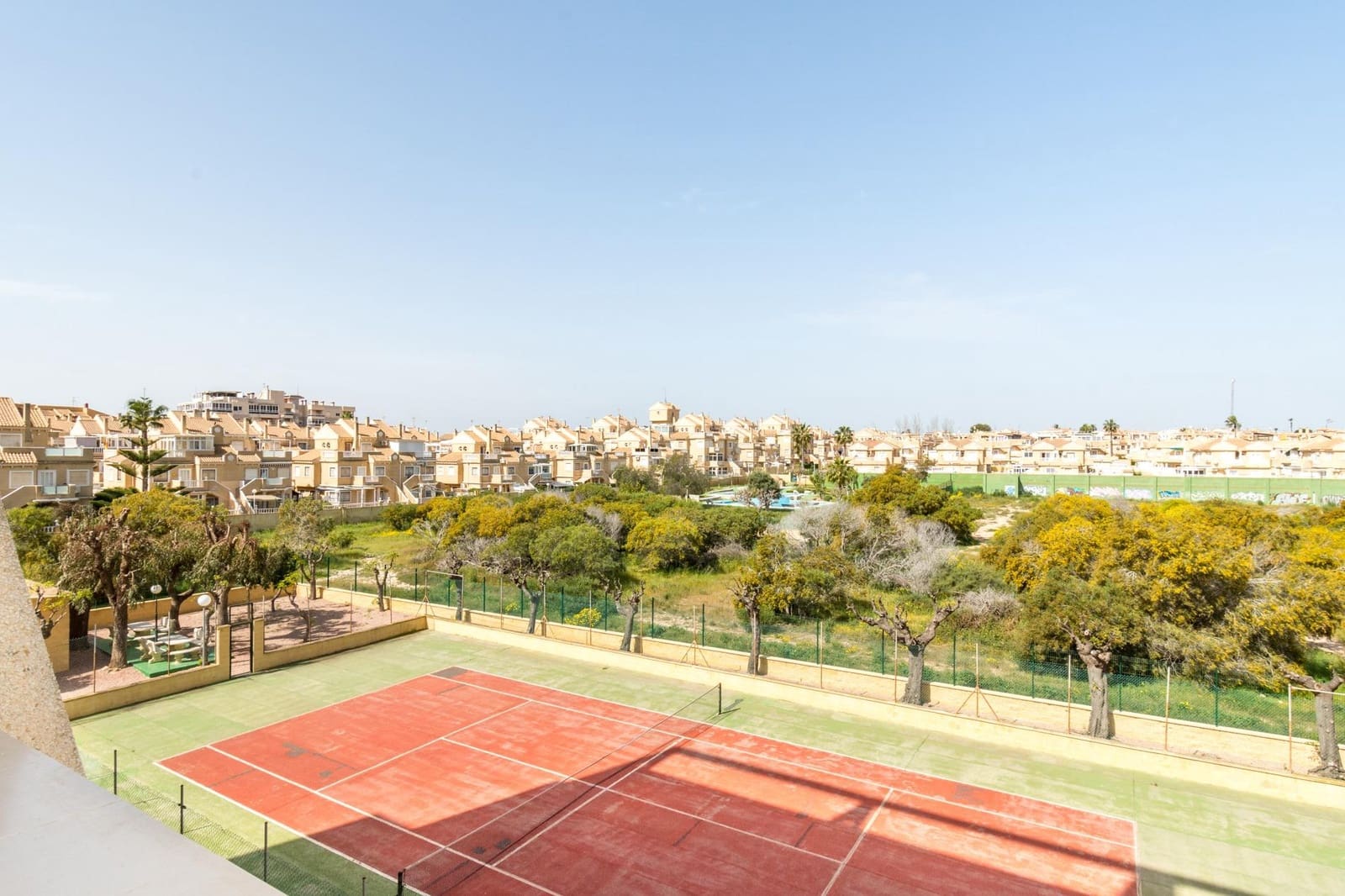 1 chambre Appartement à vendre à Torrevieja avec piscine - 127 260 € (Ref: 9758989)