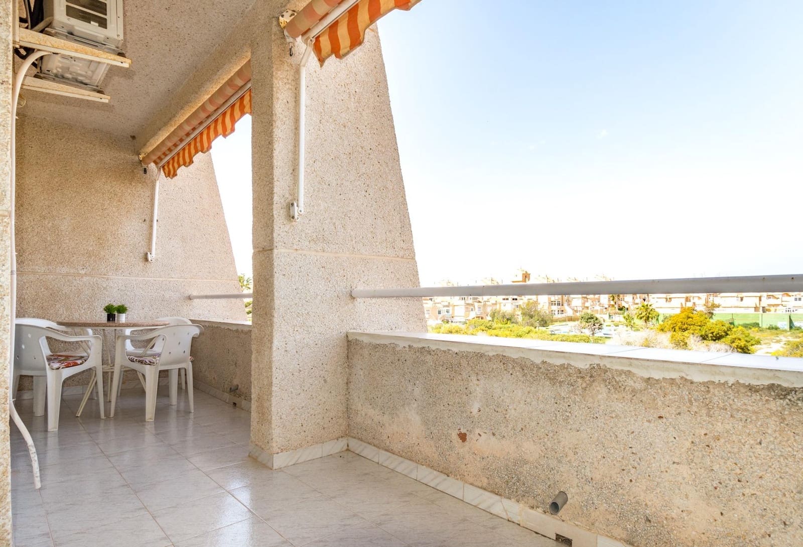 1 chambre Appartement à vendre à Torrevieja avec piscine - 127 260 € (Ref: 9758989)