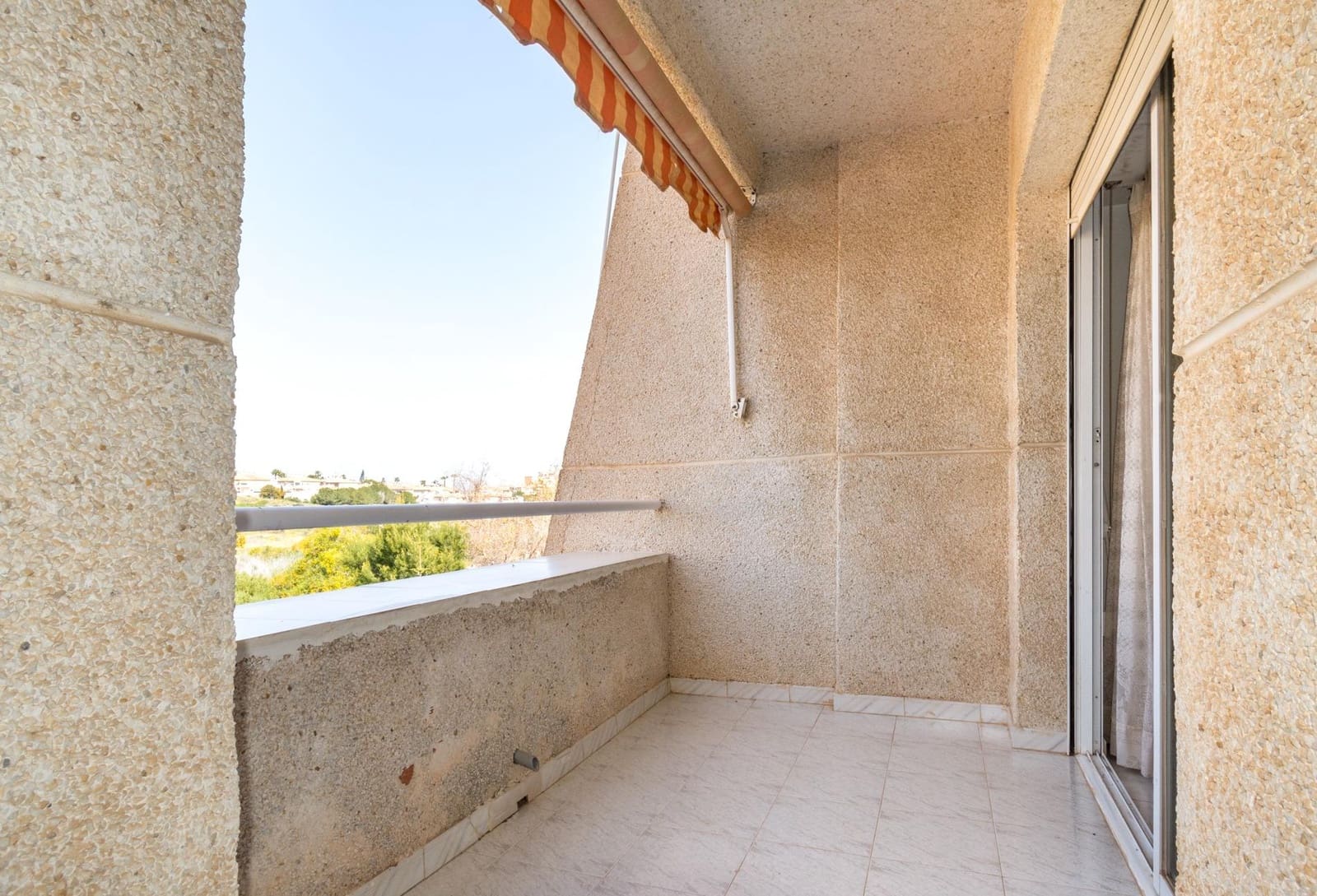 1 chambre Appartement à vendre à Torrevieja avec piscine - 127 260 € (Ref: 9758989)
