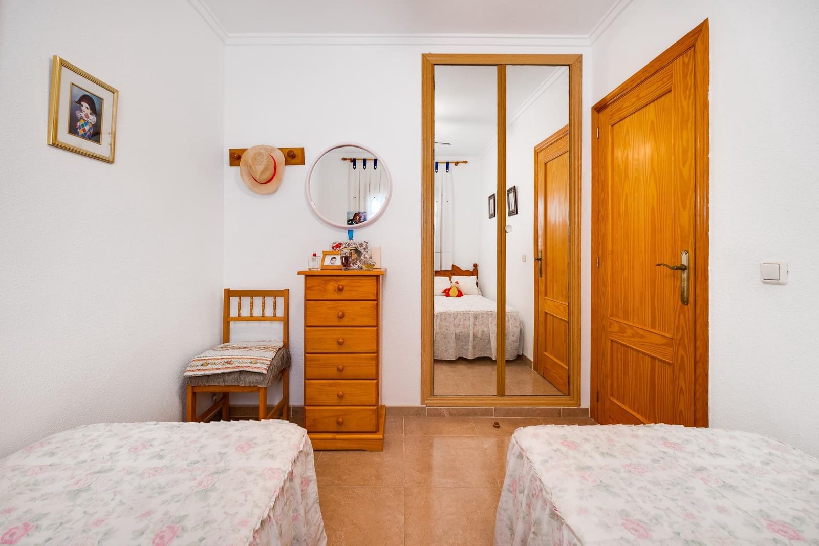 4 bedroom Villa for sale in La Mata with pool garage - € 365,000 (Ref: 9783611)