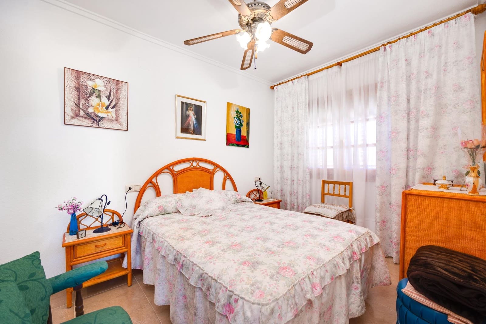 4 bedroom Villa for sale in La Mata with pool garage - € 365,000 (Ref: 9783611)