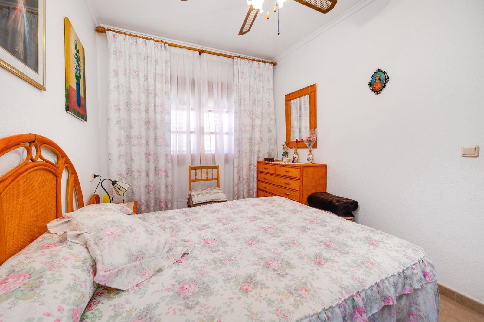 4 bedroom Villa for sale in La Mata with pool garage - € 365,000 (Ref: 9783611)