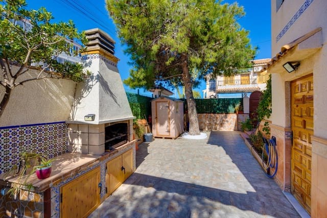 4 camera da letto Villa in vendita in La Mata, Torrevieja con piscina garage - 365.000 € (Rif: 9783611)