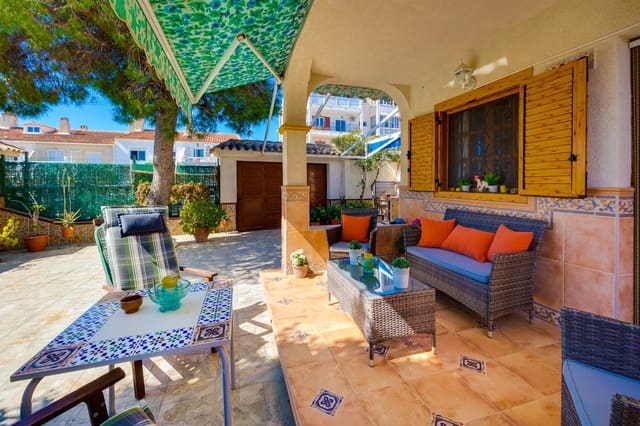 4 camera da letto Villa in vendita in La Mata, Torrevieja con piscina garage - 365.000 € (Rif: 9783611)