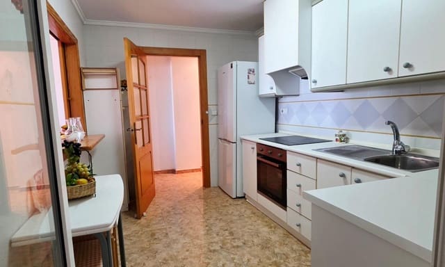 Apartamento de 3 habitaciones en Torrevieja en venta - 365.000 € (Ref: 9791077)