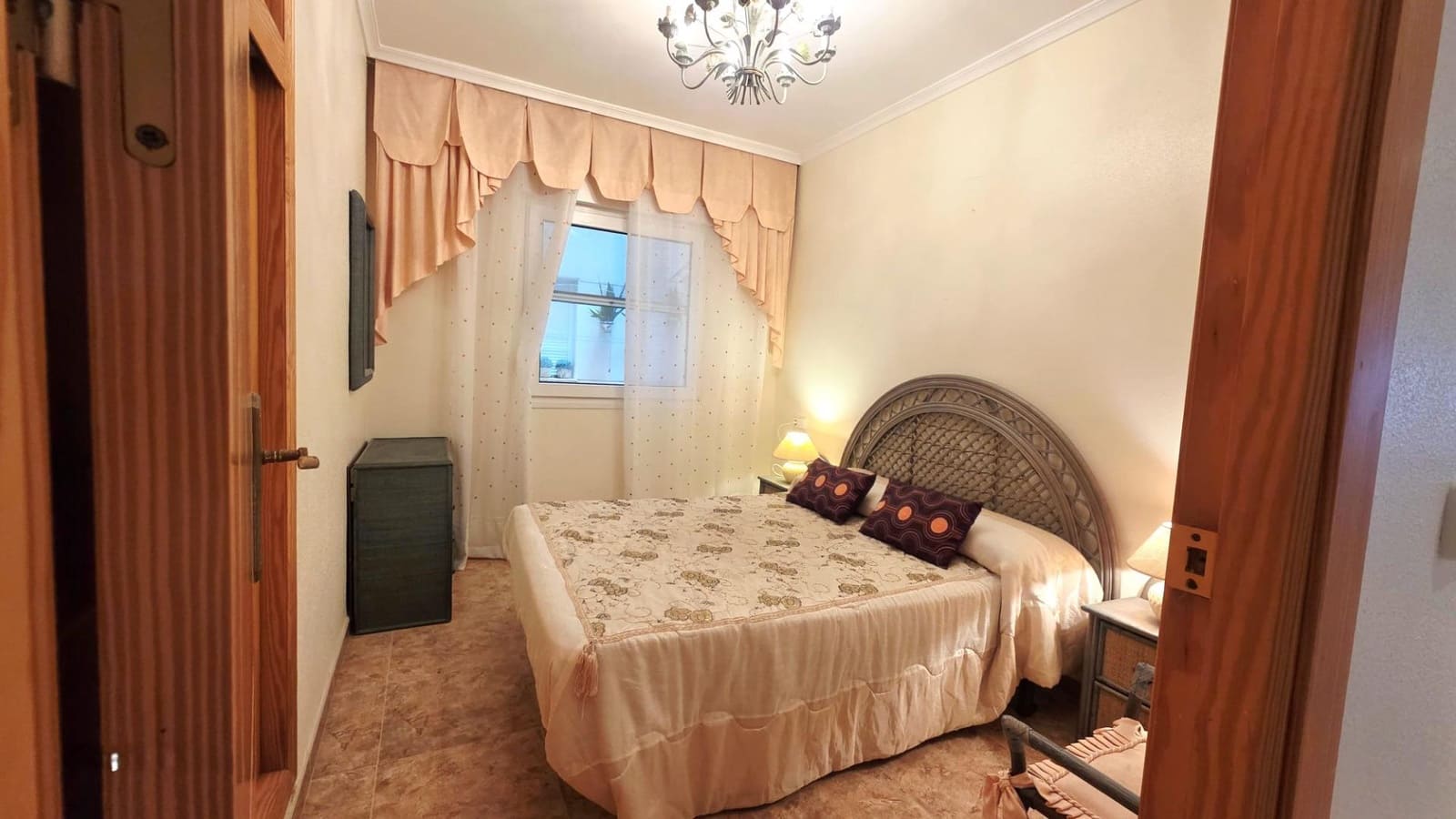 Apartamento de 3 habitaciones en Torrevieja en venta - 365.000 € (Ref: 9791077)