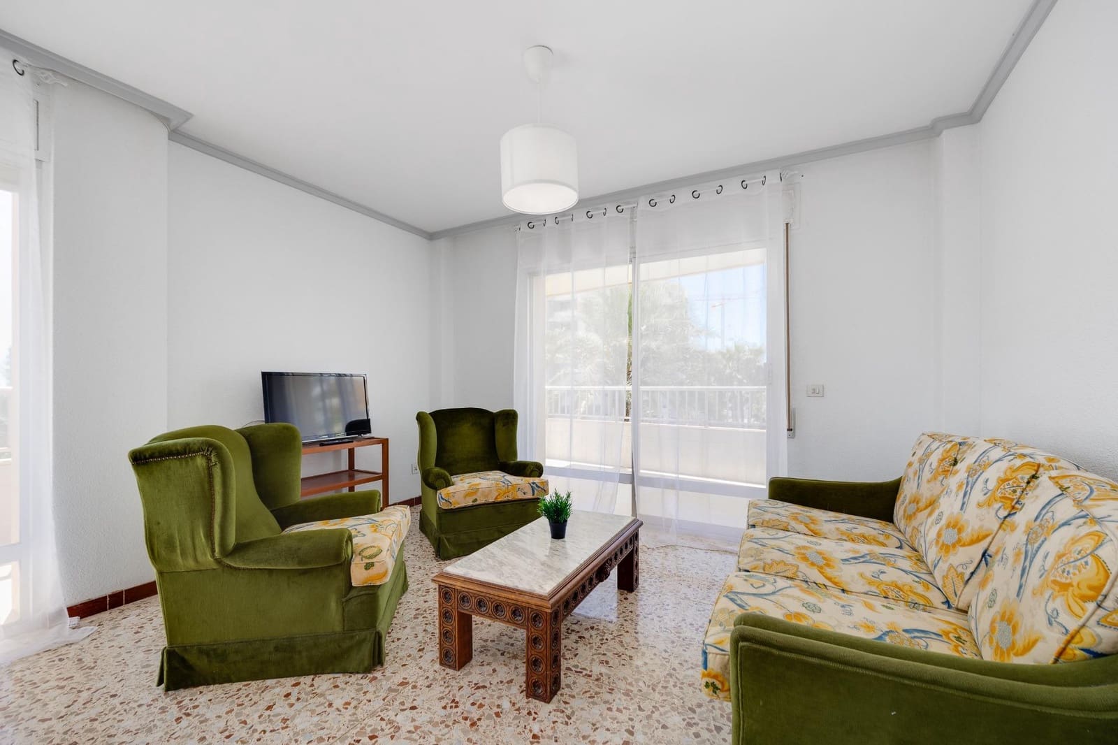 3 sovrum Lägenhet till salu i Punta Prima med pool - 239 900 € (Ref: 9808001)