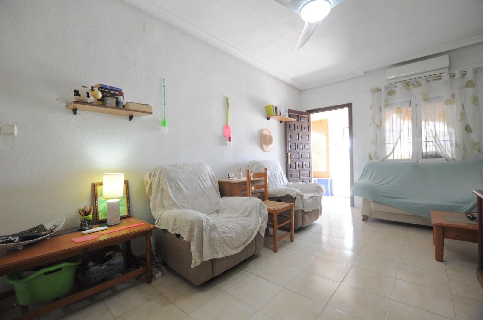3 slaapkamer Villa te koop in San Miguel de Salinas met zwembad - € 199.000 (Ref: 9811938)