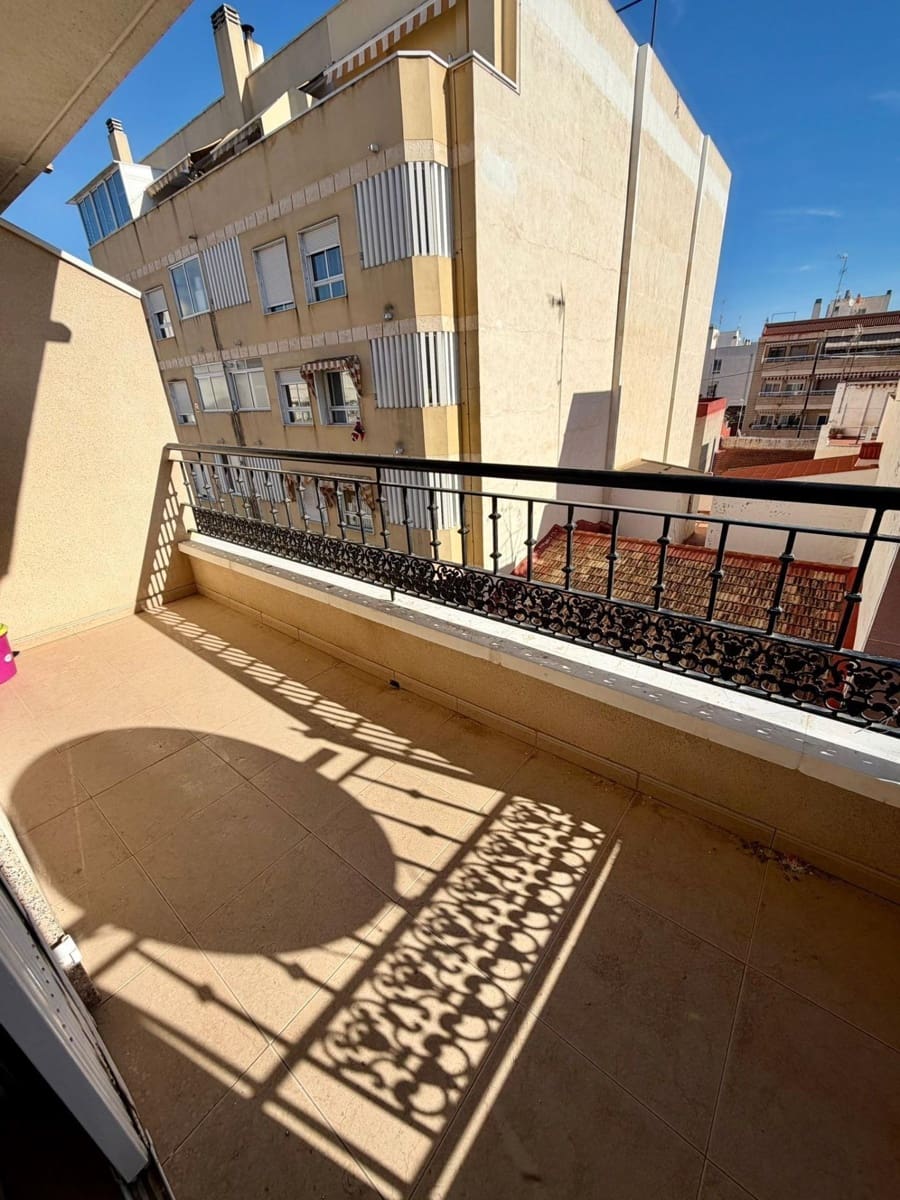 2 makuuhuone Huoneisto myytävänä paikassa Torrevieja - 119 900 € (Ref: 9822951)