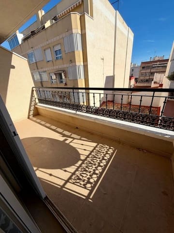 2 slaapkamer Appartement te koop in Centro, Torrevieja - € 119.900 (Ref: 9822951)