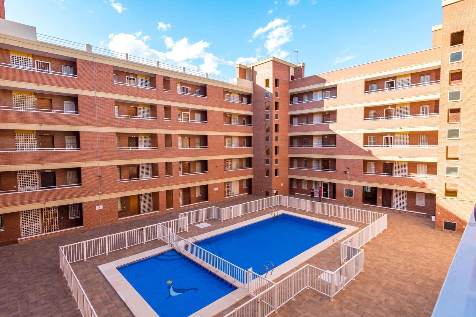 2 quarto Apartamento para venda em Torrevieja com piscina - 149 900 € (Ref: 9833686)