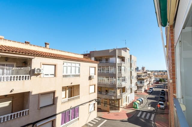 2 soveværelse Lejlighed til salg i Playa de los Náufragos, Torrevieja med swimmingpool - € 149.900 (Ref: 9833686)